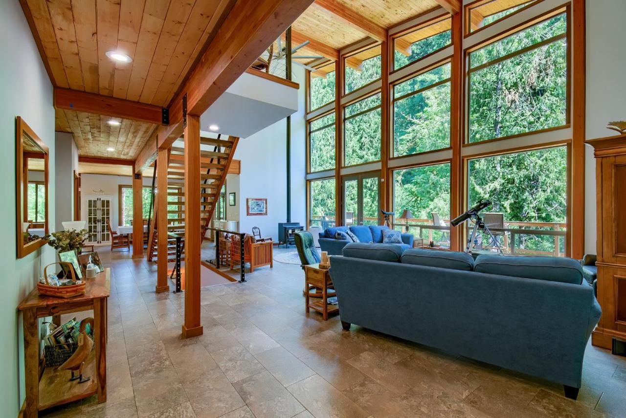 Angels Rest B&B Lavender Farm Skamania エクステリア 写真