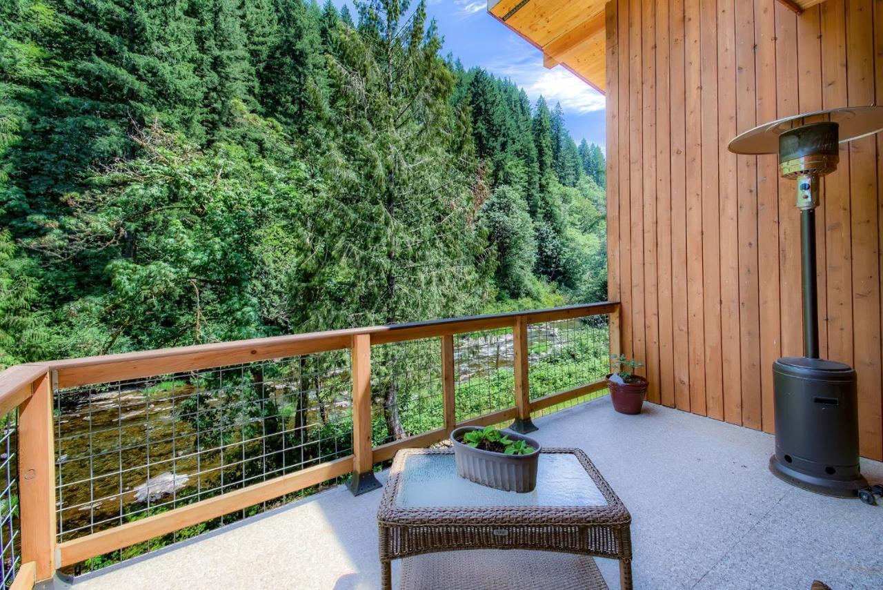 Angels Rest B&B Lavender Farm Skamania エクステリア 写真